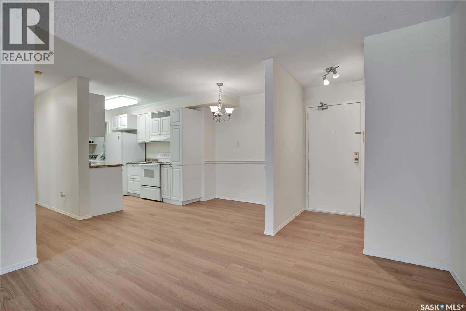 107 411 Tait COURT — Saskatoon, Saskatchewan - Photo 3 of 15