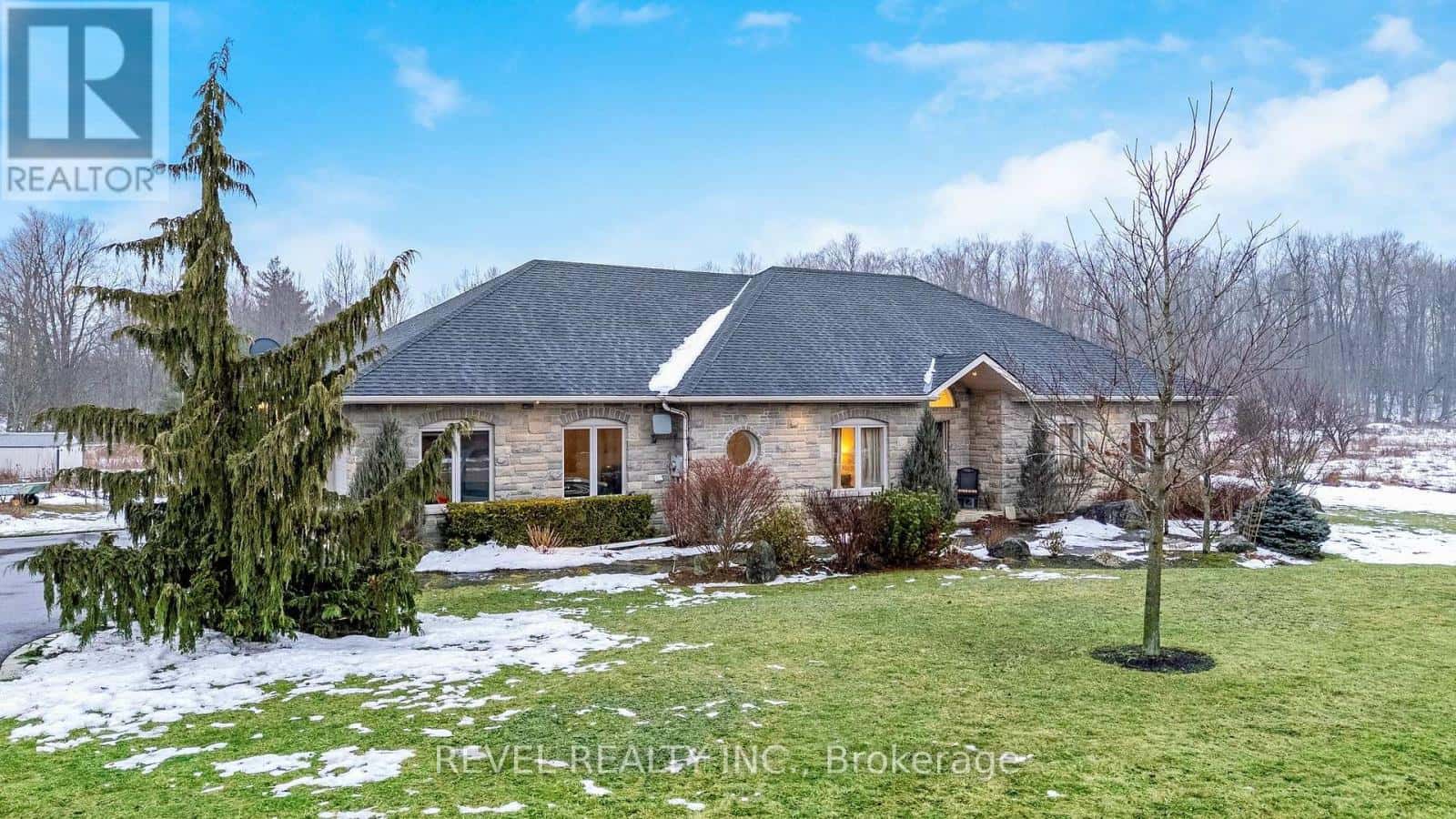 9300 FIRST LINE — Milton (Campbellville), Ontario - Photo 4 of 50