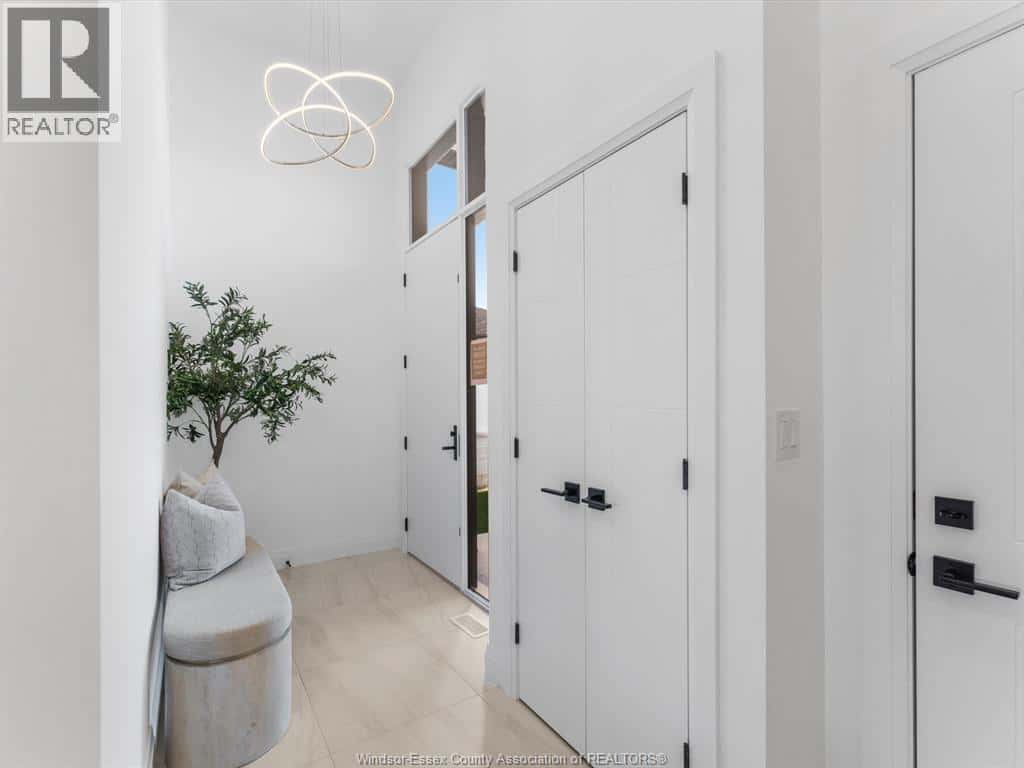 54 DESTINY — Leamington, Ontario - Photo 2 of 42