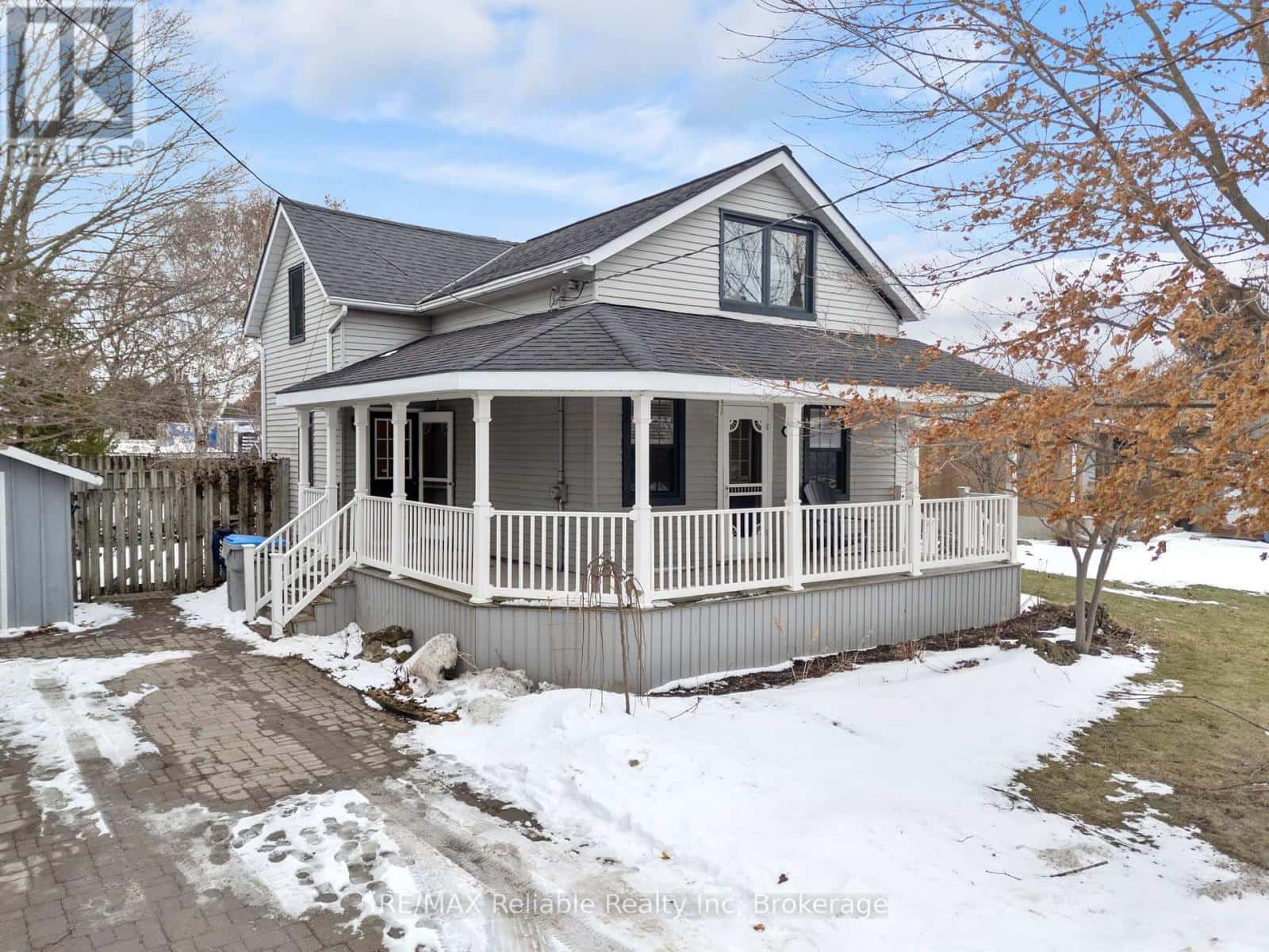 140 ORCHARD STREET — South Huron (Exeter), Ontario - Photo 4 of 43