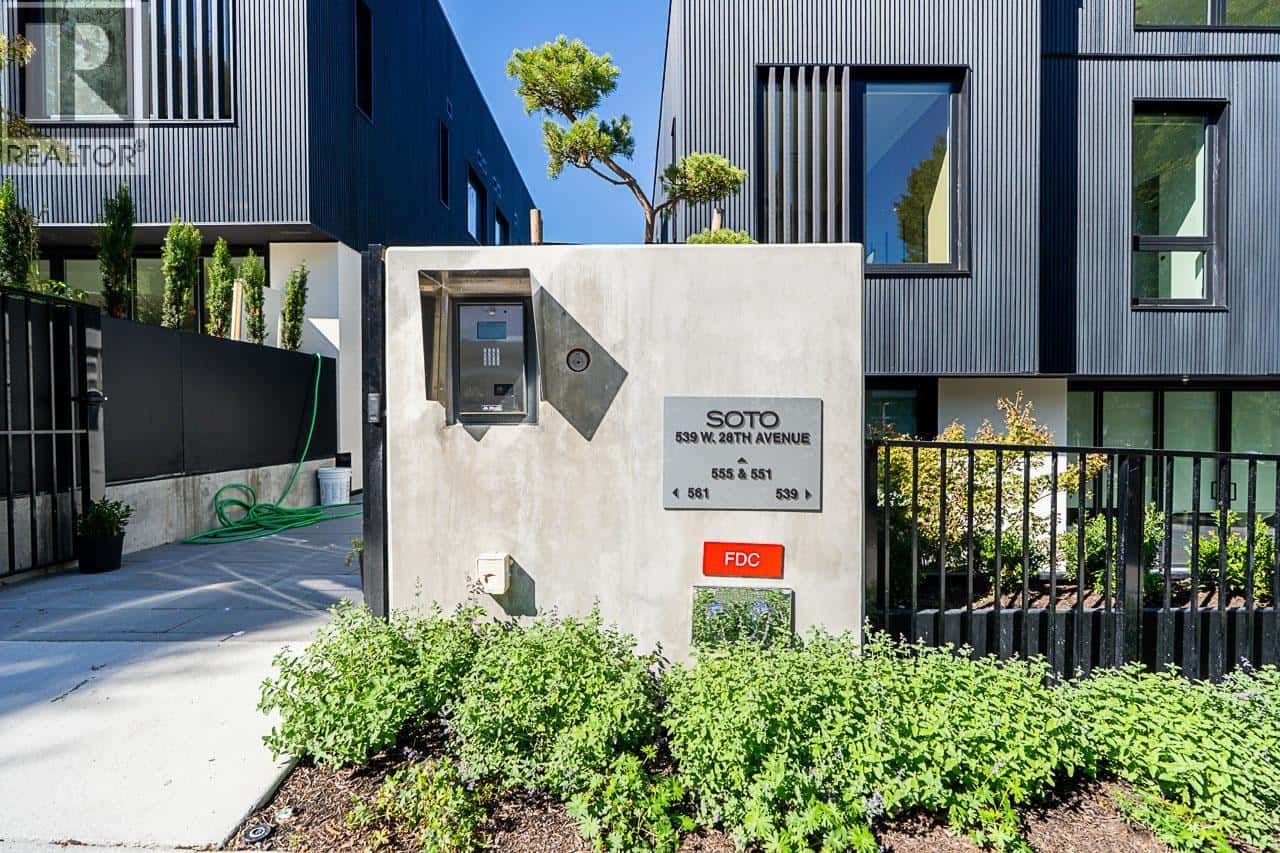 107 551 W 28TH AVENUE — Vancouver, British Columbia - Photo 2 of 30