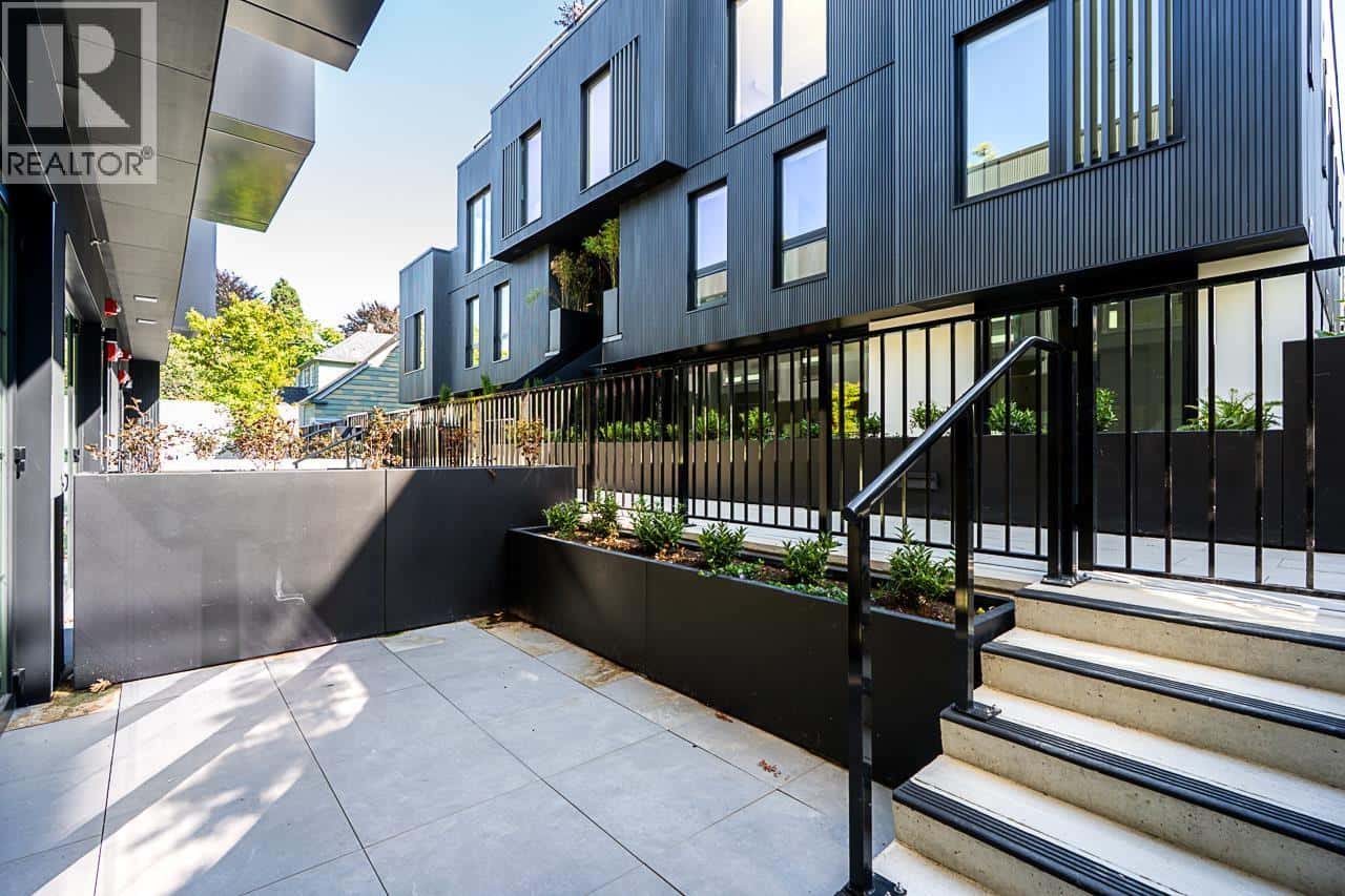 107 551 W 28TH AVENUE — Vancouver, British Columbia - Photo 5 of 30