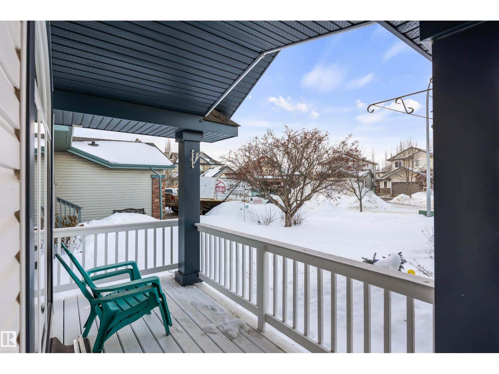 13 NEWBURY CO — St. Albert, Alberta - Photo 2 of 52