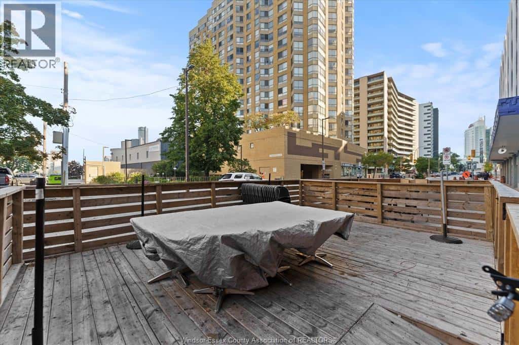 59 PITT STREET East — Windsor, Ontario - Photo 4 of 37