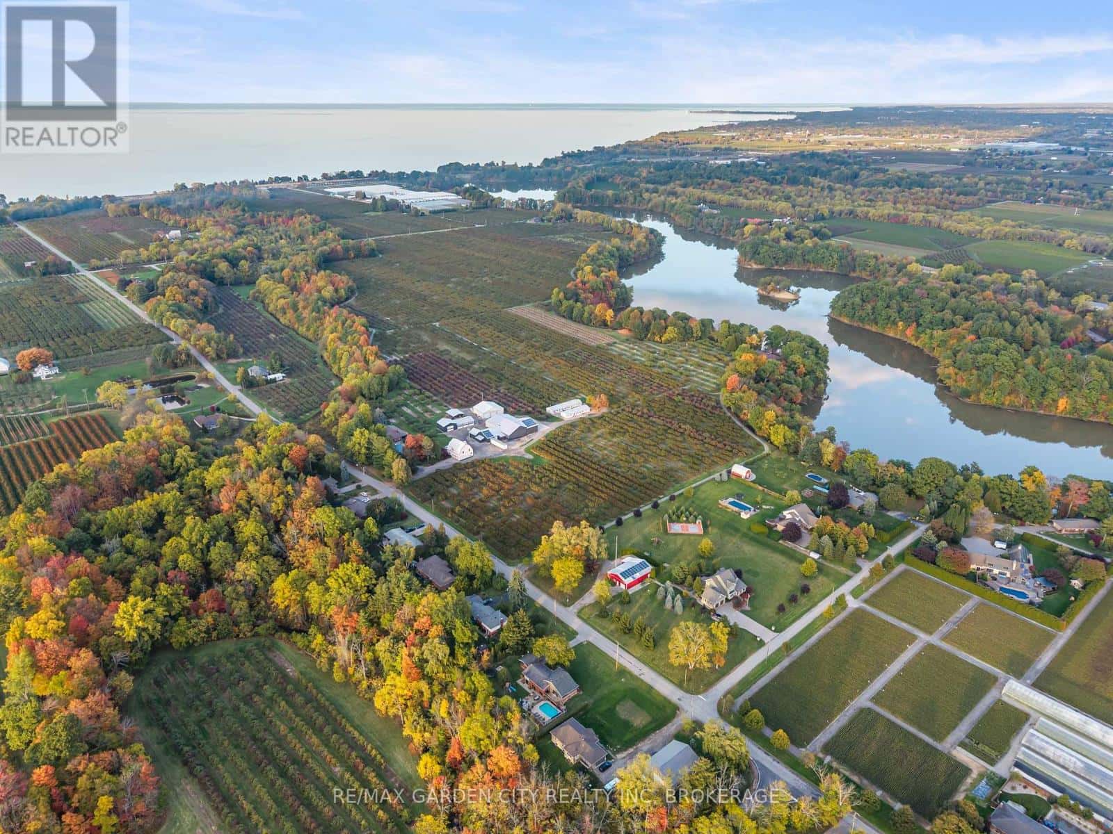 4110 13TH STREET — Lincoln (Lincoln-Jordan/Vineland), Ontario - Photo 3 of 38