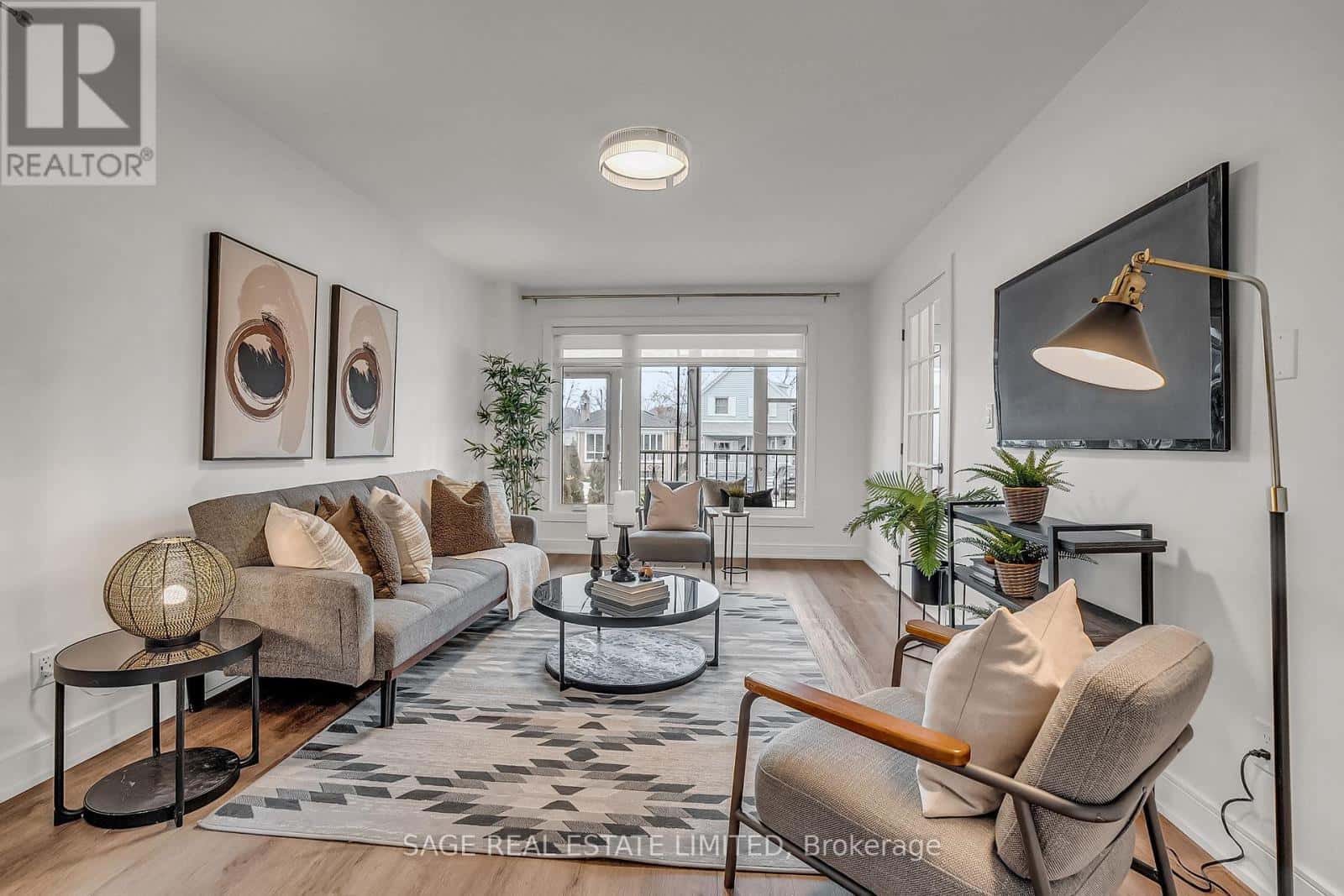 78 HEALE AVENUE — Toronto (Birchcliffe-Cliffside), Ontario - Photo 3 of 32