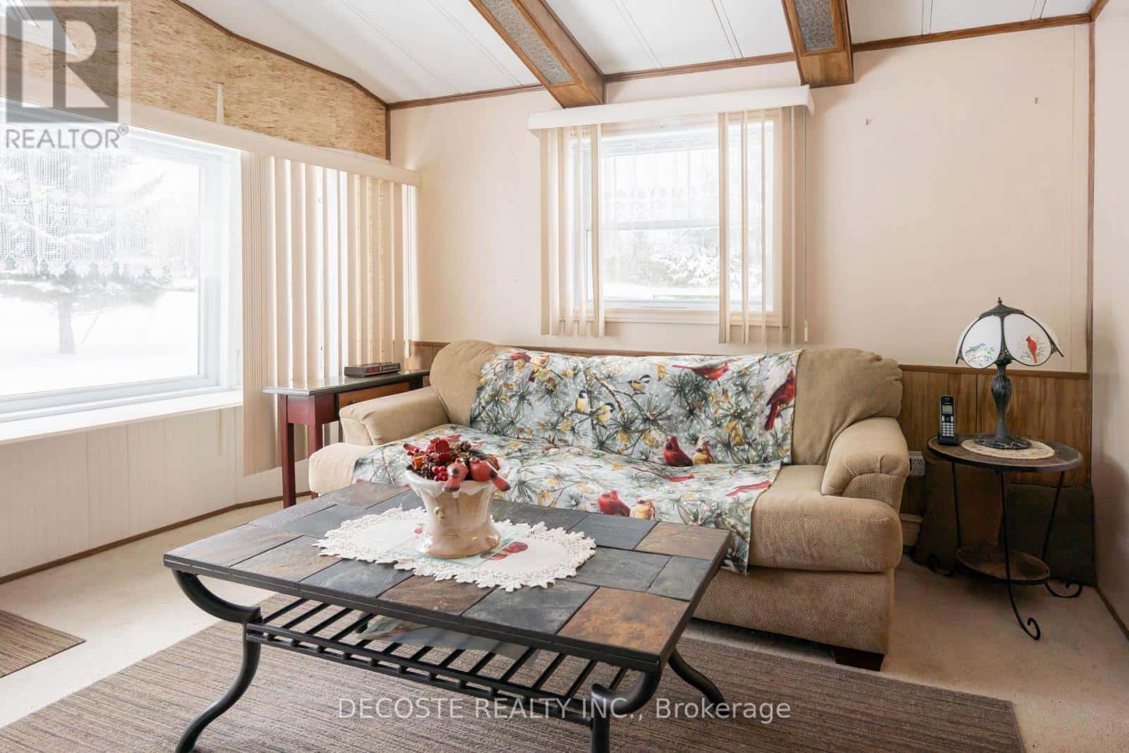 3857 BOBBY STREET — North Glengarry, Ontario - Photo 3 of 24