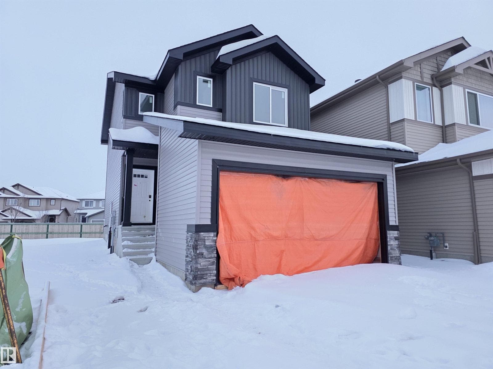 22 FICUS WY — Fort Saskatchewan, Alberta - Main photo