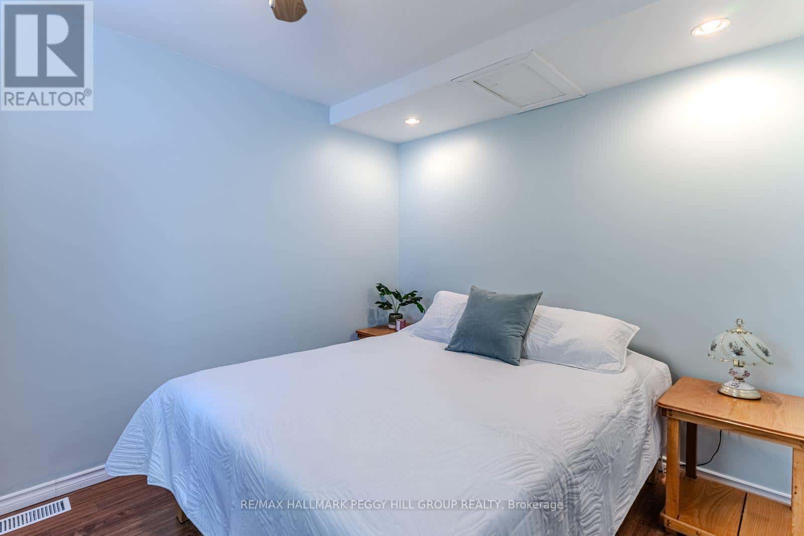 135 SIXTH STREET — Midland, Ontario - Photo 5 of 16