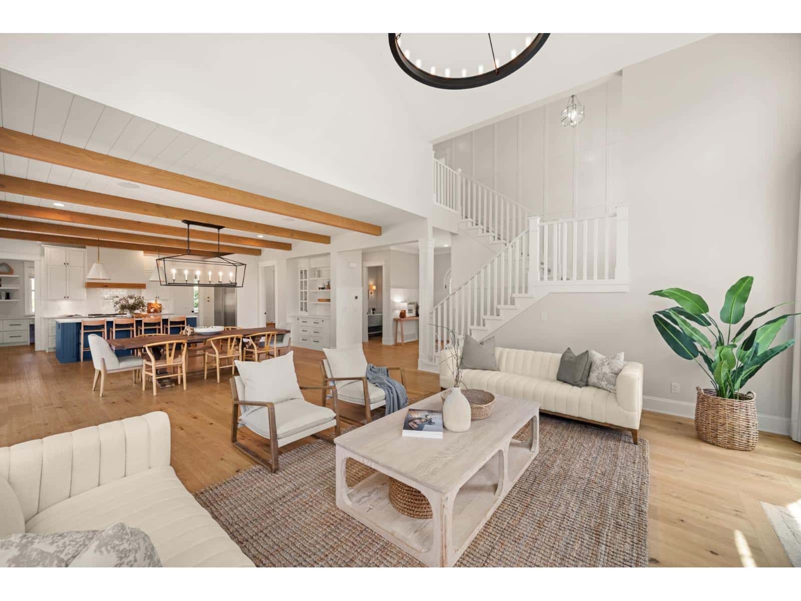 22843 88 AVENUE — Langley, British Columbia - Photo 5 of 40