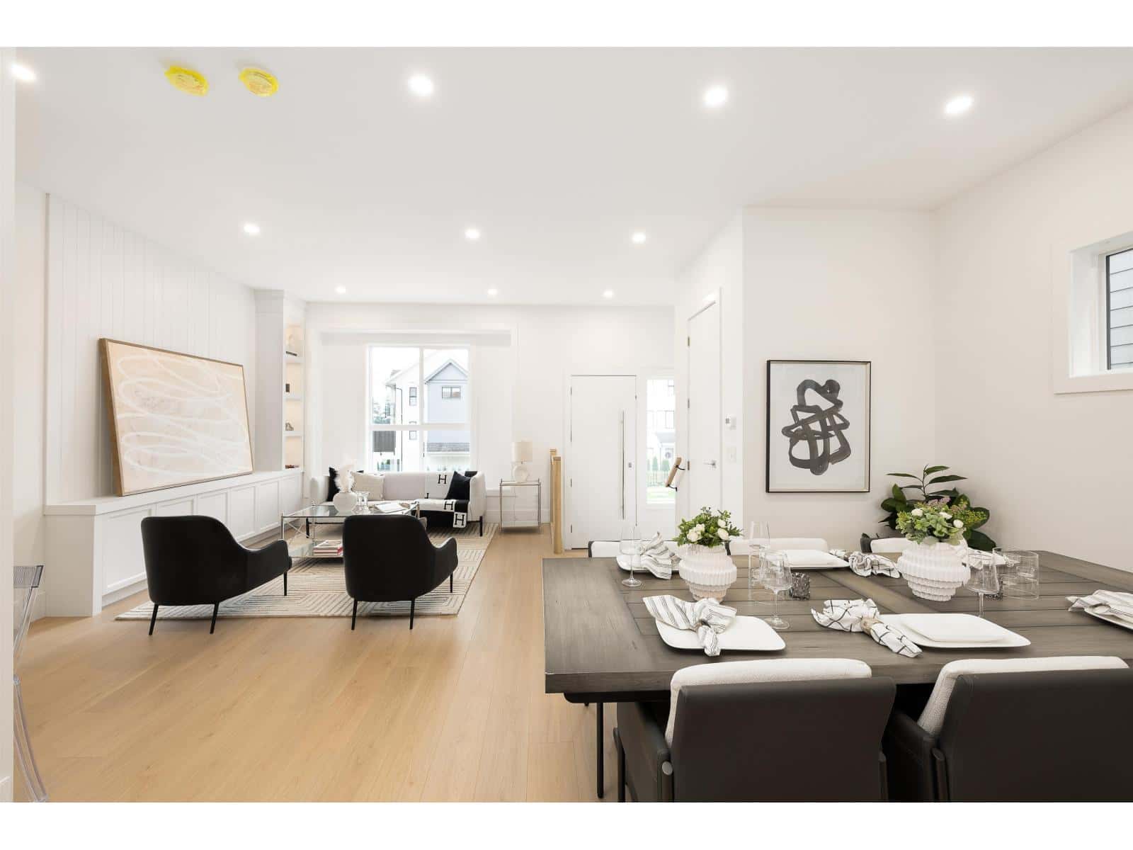 102 1810 165A STREET — Surrey, British Columbia - Photo 2 of 28