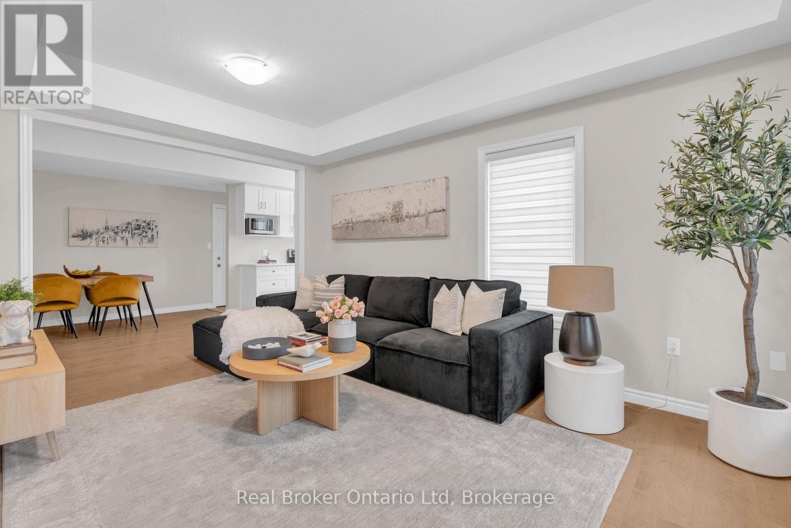 5 - 107 WESTRA DRIVE — Guelph (Willow West/Sugarbush/West Acres), Ontario - Main photo