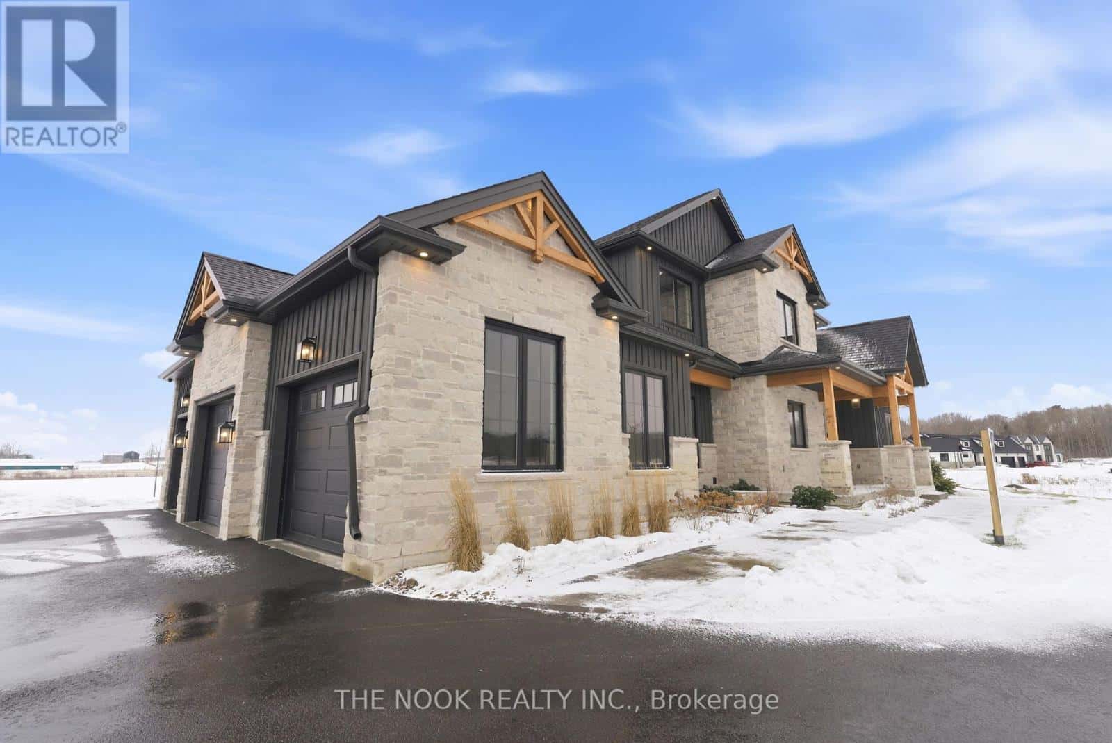 5418 WINFIELD DRIVE — Port Hope, Ontario - Photo 3 of 50