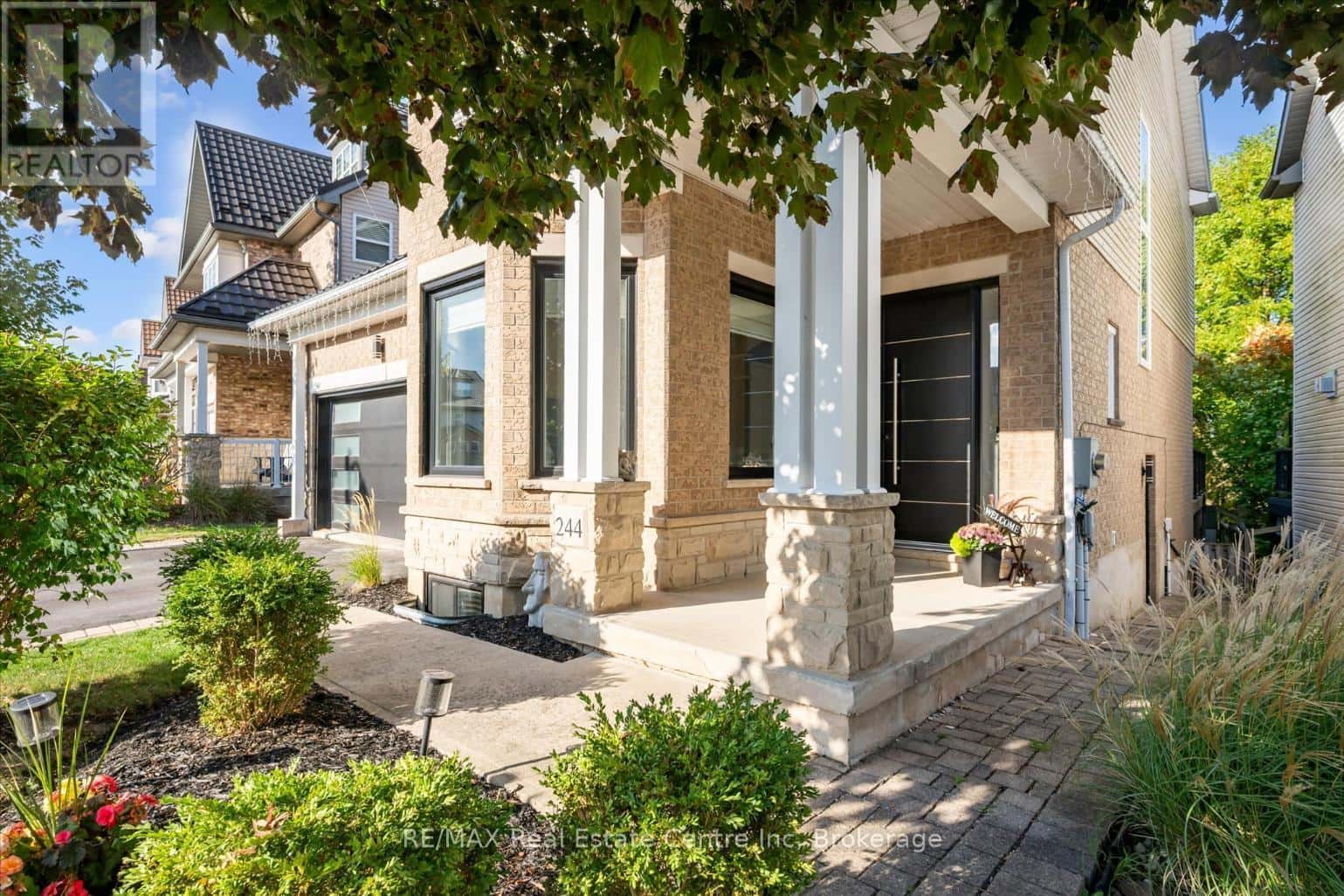 244 CARRINGTON DRIVE — Guelph (Kortright West), Ontario - Photo 2 of 28