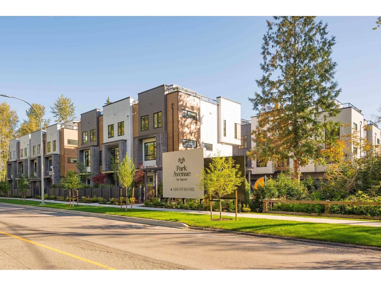 9 7946 204 STREET — Langley, British Columbia - Main photo