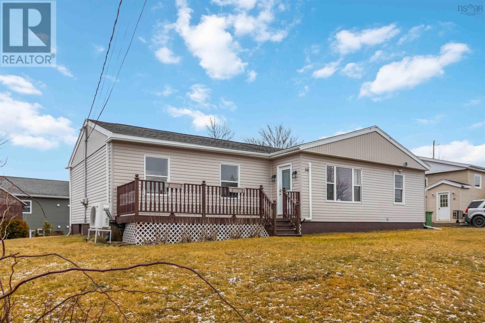 30 Woodcrest Avenue — Halifax, Nova Scotia - Main photo