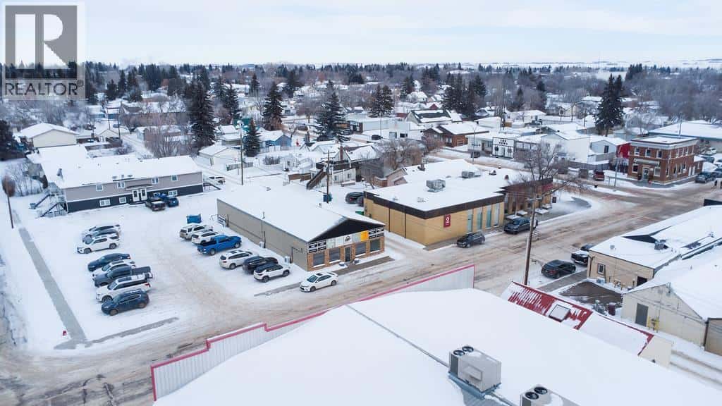 5034 51 Avenue — Provost, Alberta - Photo 4 of 45