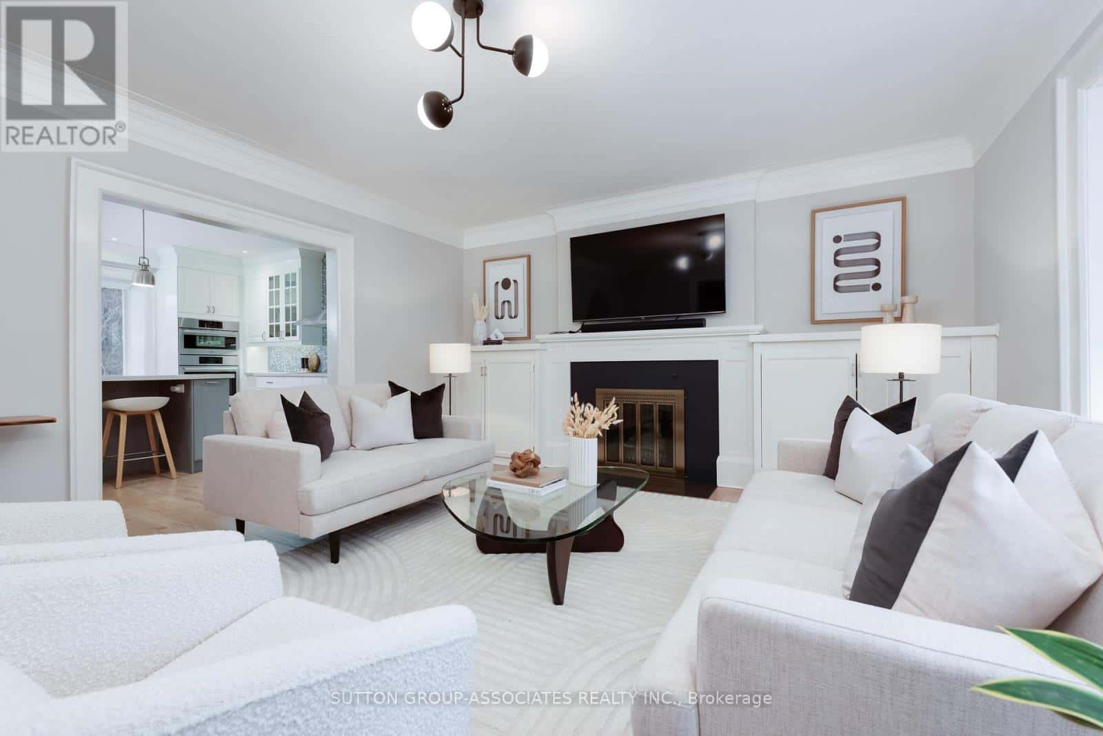 91 NORTHCLIFFE BOULEVARD — Toronto (Wychwood), Ontario - Photo 5 of 47