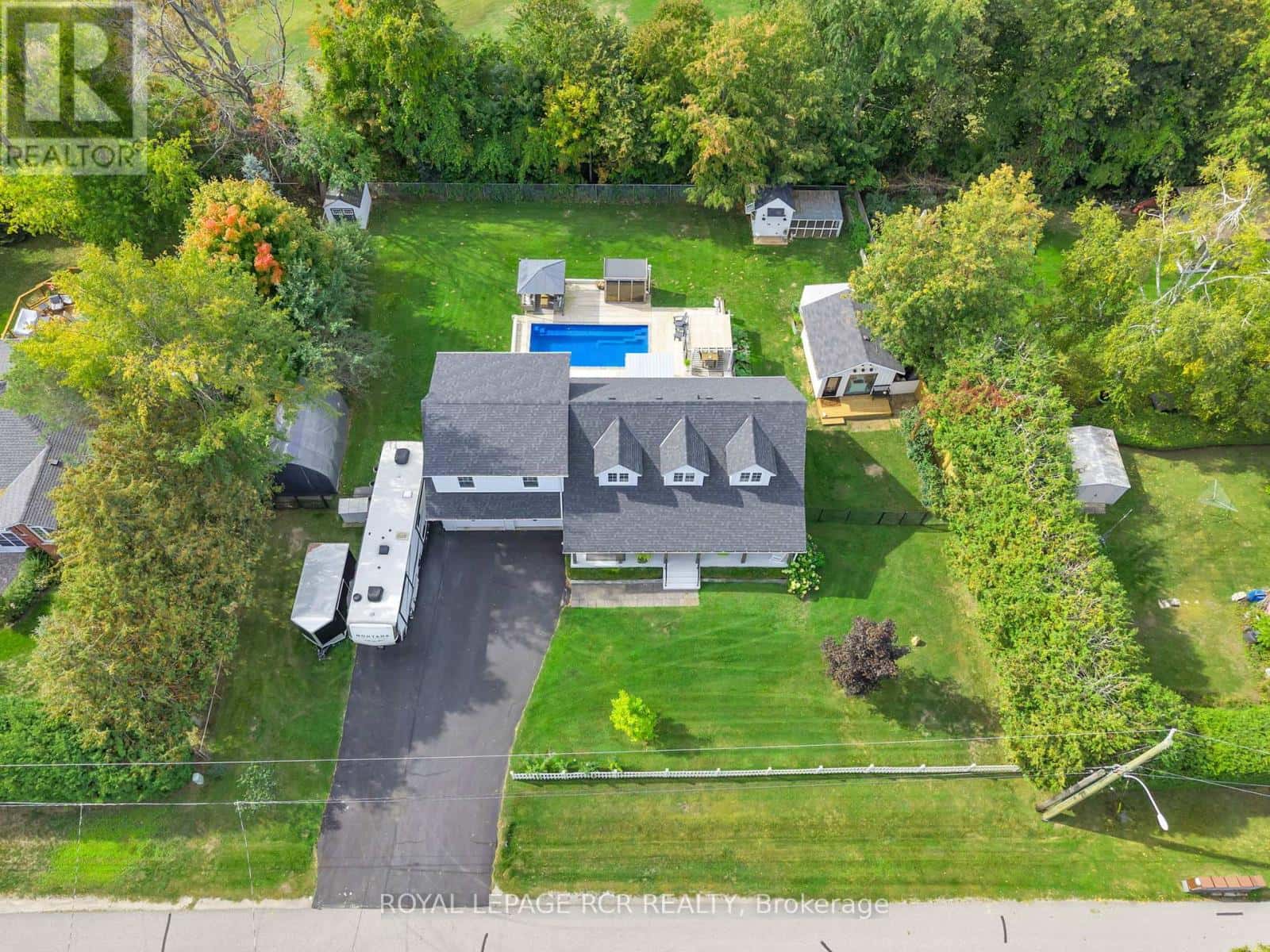 36 MARIE STREET — Georgina (Sutton & Jackson's Point), Ontario - Photo 3 of 49