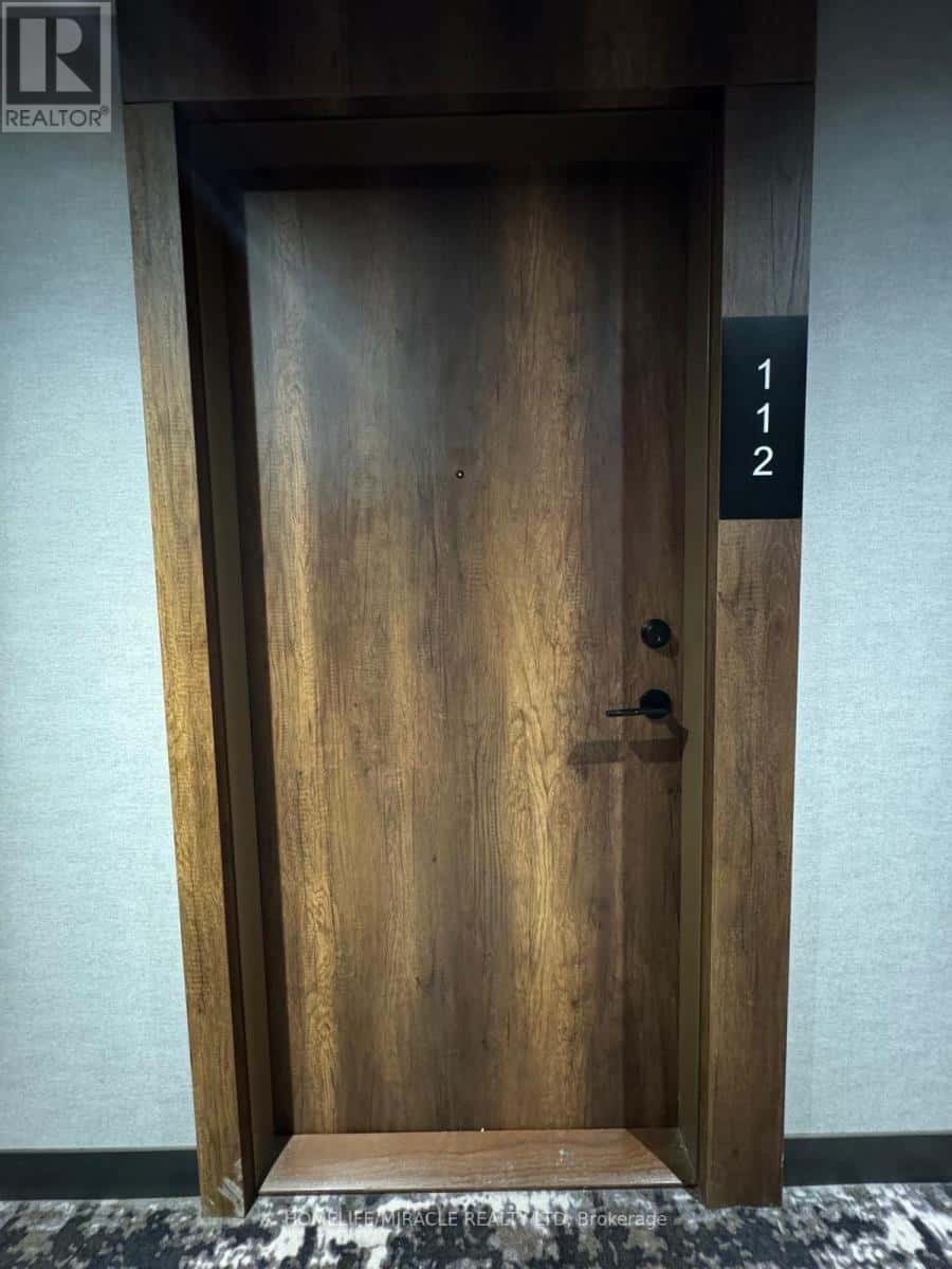 112 - 251 MANITOBA STREET — Toronto (Mimico), Ontario - Photo 2 of 23