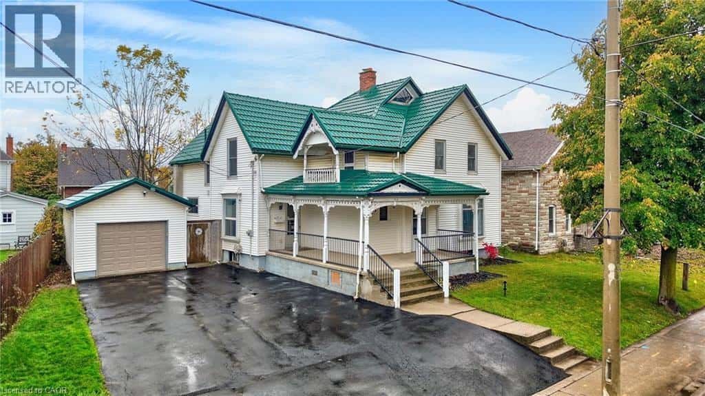 115 WEST MAIN Street — Welland, Ontario - Photo 2 of 47