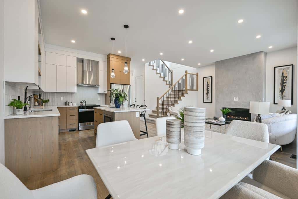 10739 VISTA PLACE — Delta, British Columbia - Photo 5 of 34