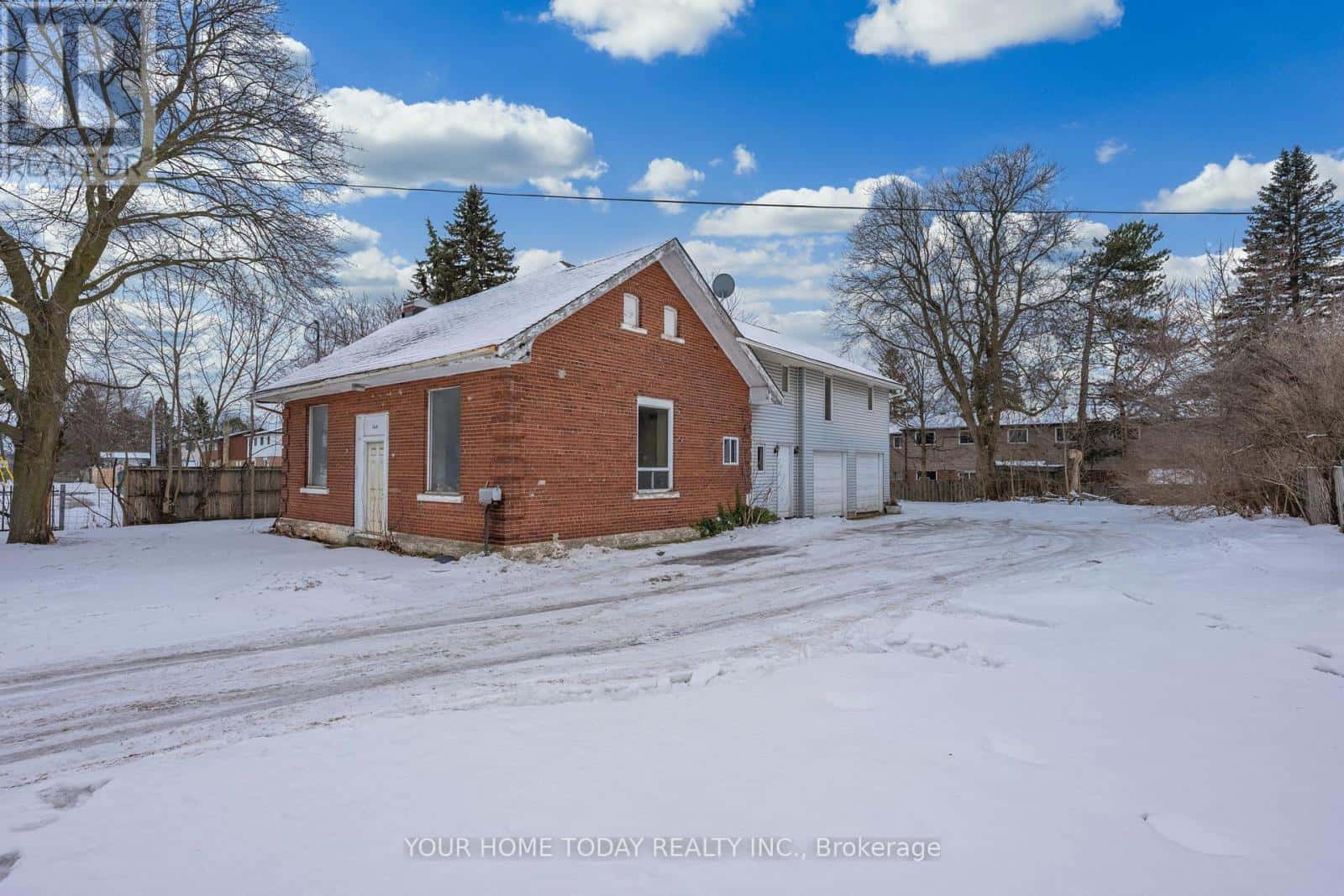 164 MAIN STREET S — Halton Hills (AC Acton), Ontario - Photo 5 of 34