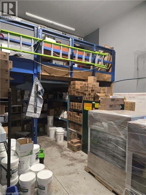 340 HENRY Street Unit# 19 — Brantford, Ontario - Photo 3 of 18