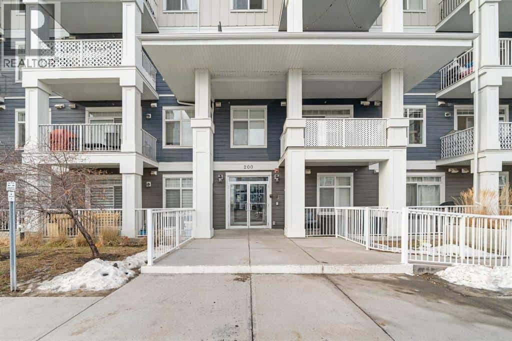 117, 200 Auburn Meadows Common SE — Calgary, Alberta - Photo 3 of 28