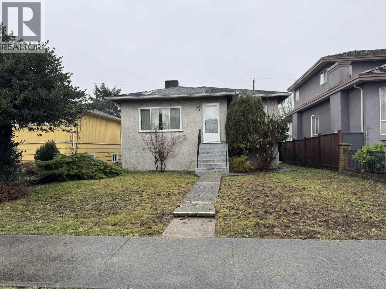 2121 E 48TH AVENUE — Vancouver, British Columbia - Main photo
