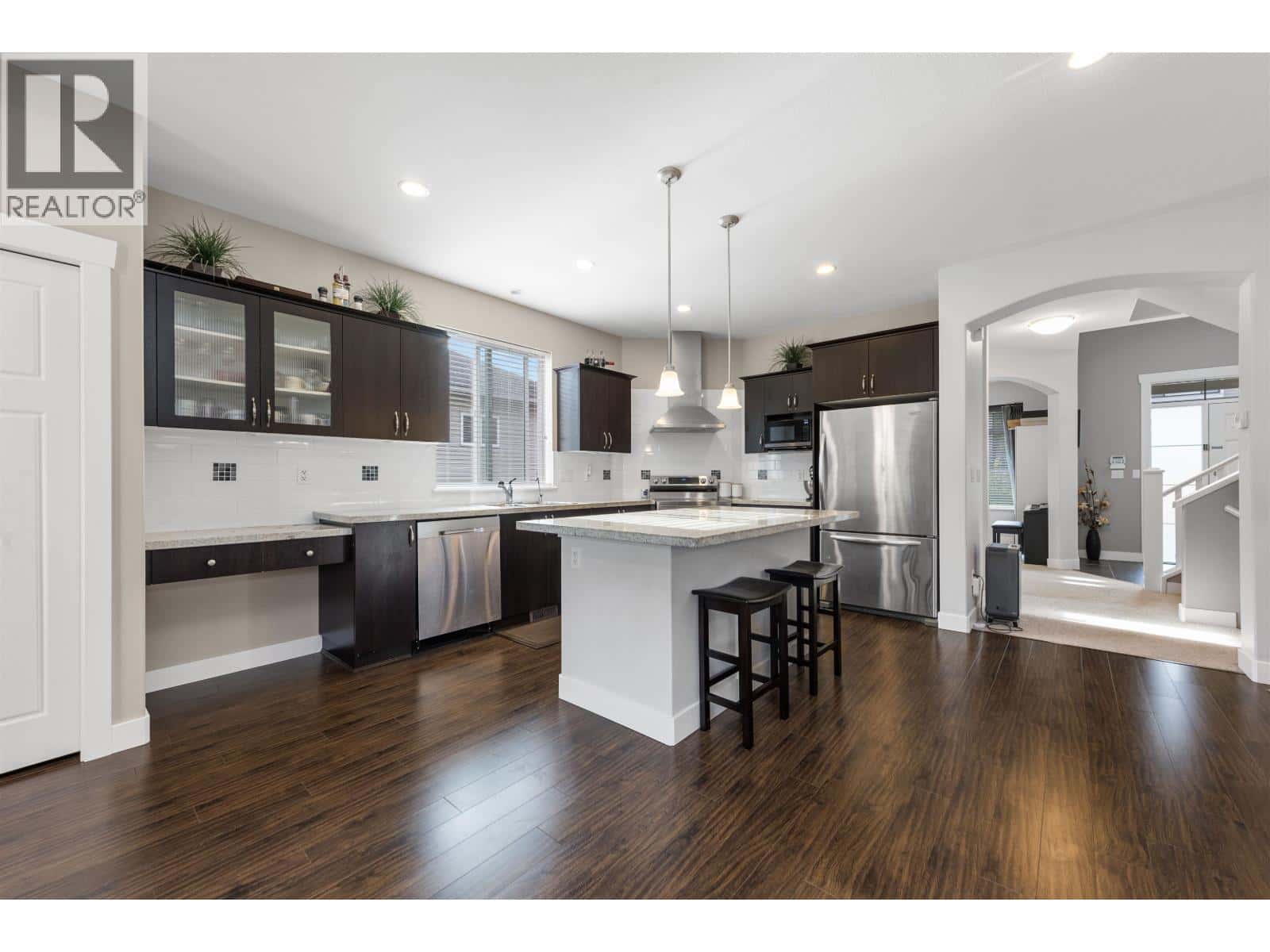 3382 DARWIN AVENUE — Coquitlam, British Columbia - Photo 5 of 30