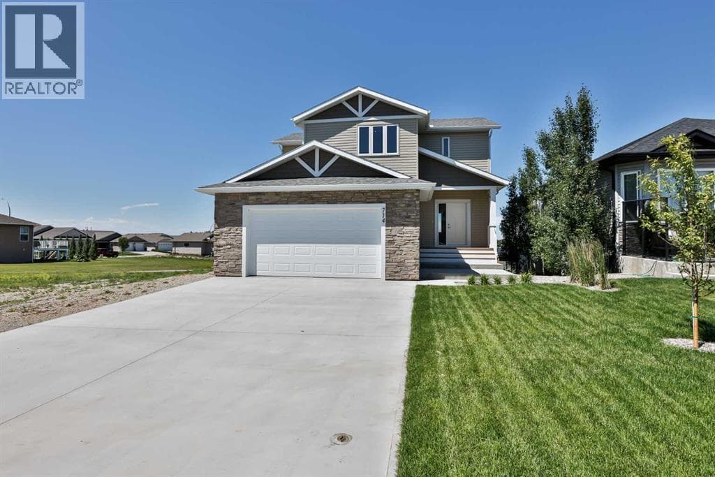 714 Fairways Drive — Vulcan, Alberta - Main photo