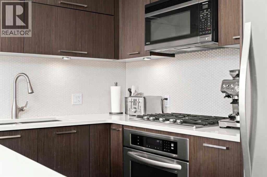 405, 707 4 Street NE — Calgary, Alberta - Photo 4 of 35