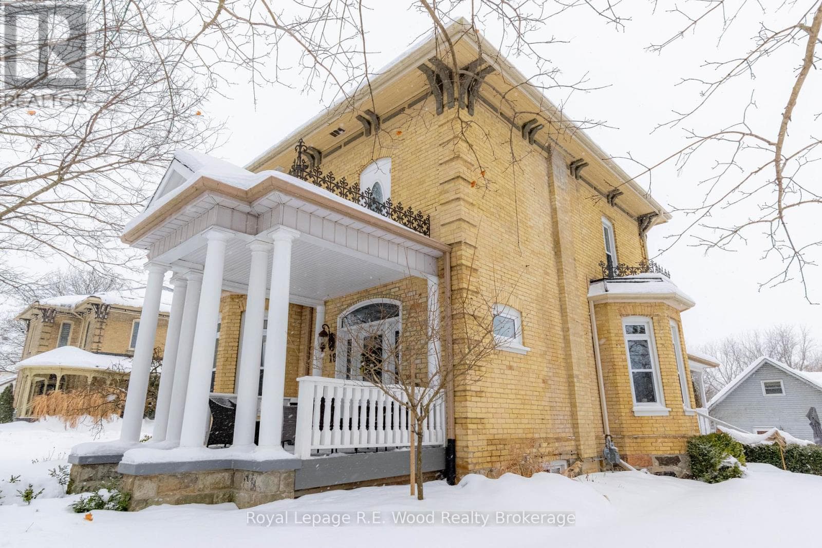 18 MAIN STREET E - Main photo, Norwich (Norwich Town), Ontario