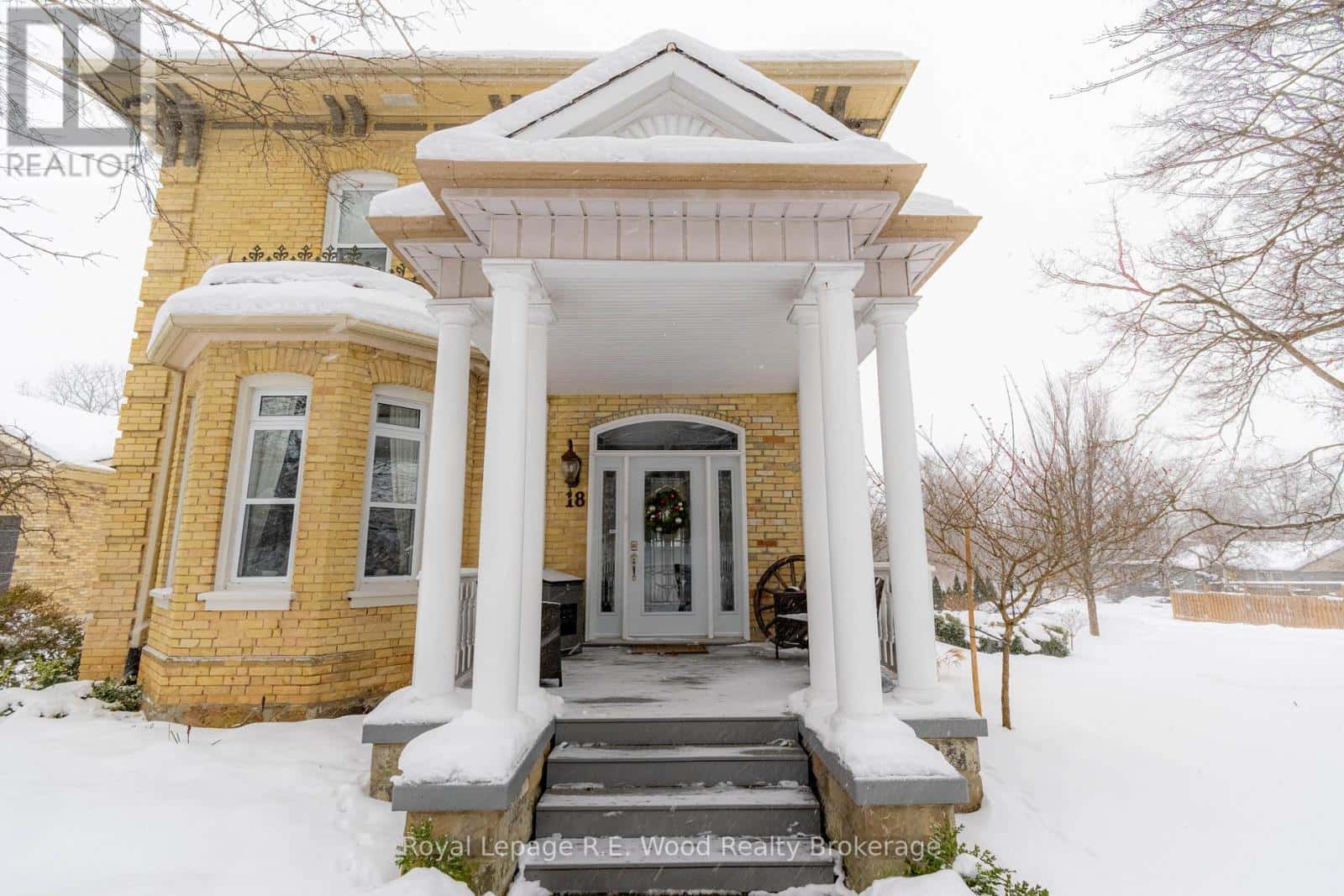 18 MAIN STREET E — Norwich (Norwich Town), Ontario - Photo 4 of 47