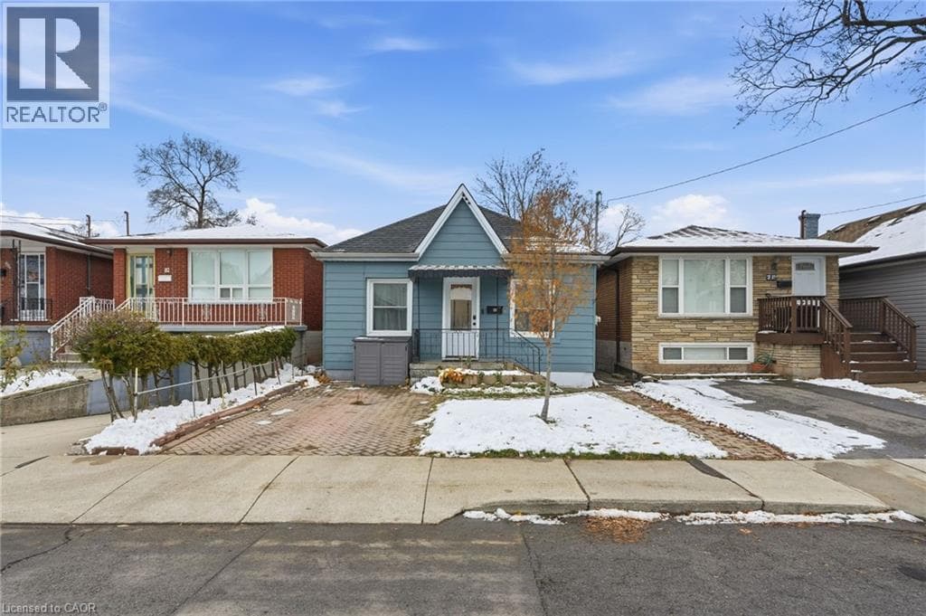 80 PROVINCE Street N — Hamilton, Ontario - Main photo