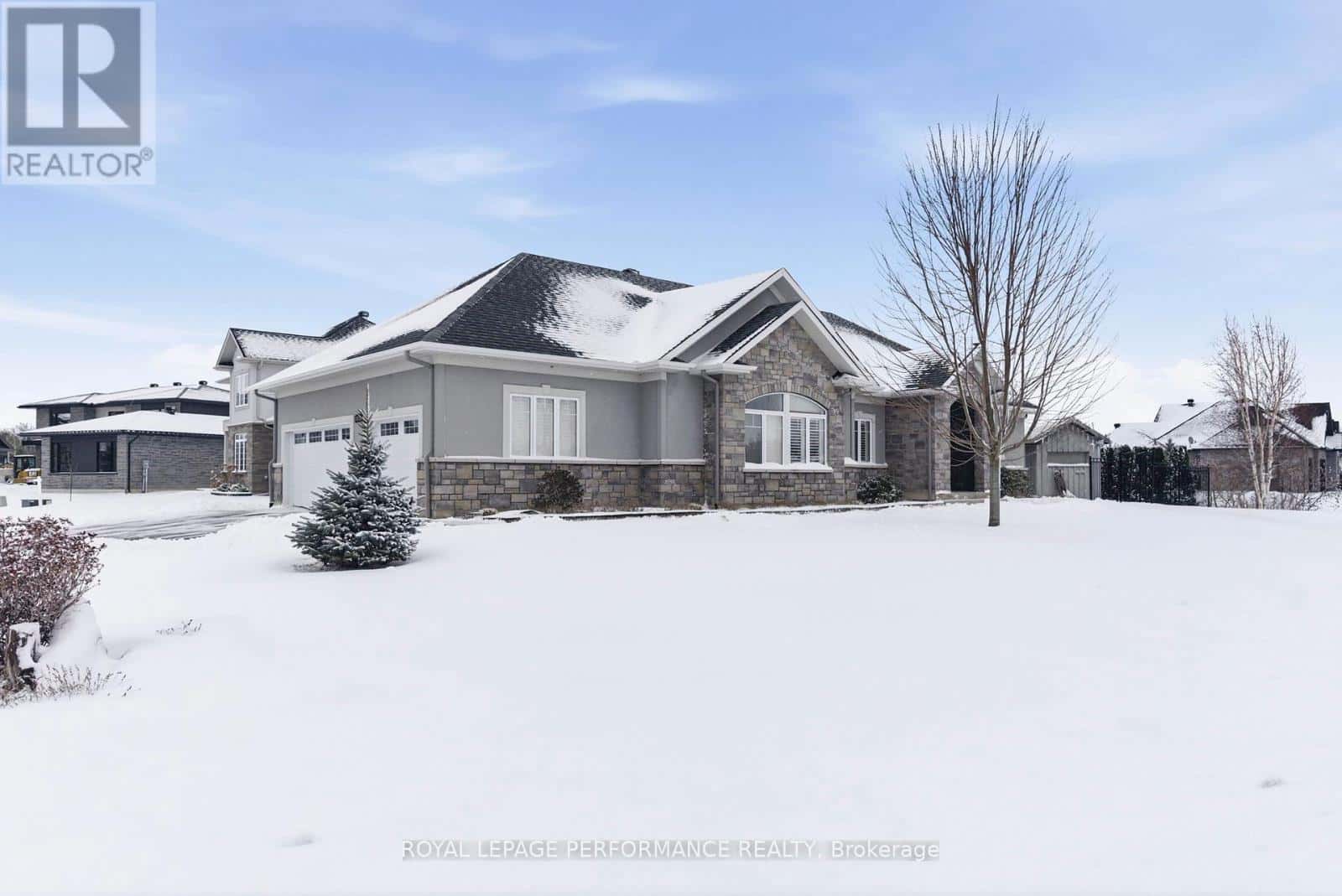 18132 ST. LAURENT BOULEVARD — South Glengarry, Ontario - Photo 3 of 50