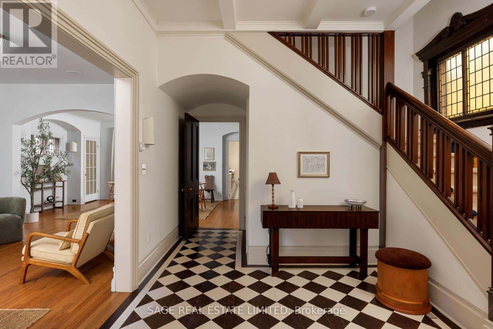 104 PARK ROAD — Toronto (Rosedale-Moore Park), Ontario - Photo 4 of 50