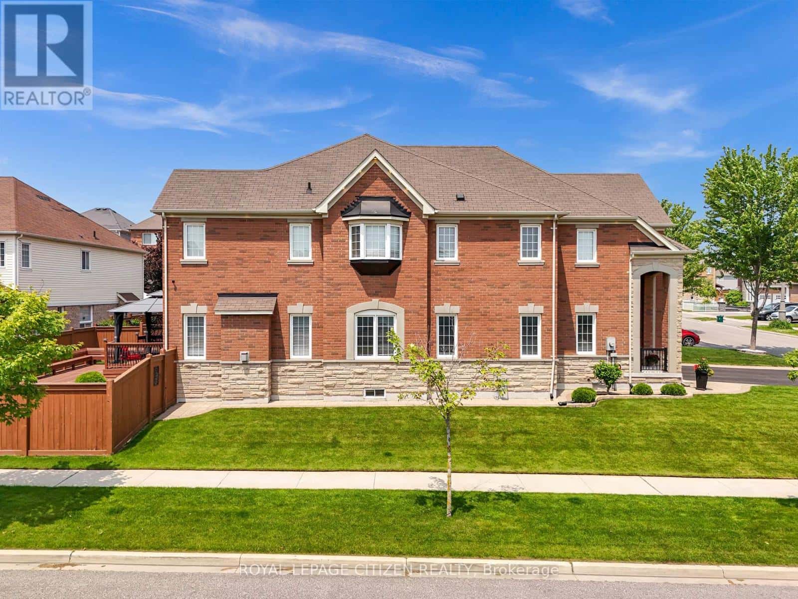 1882 ESTERBROOK DRIVE — Oshawa (Taunton), Ontario - Photo 2 of 42