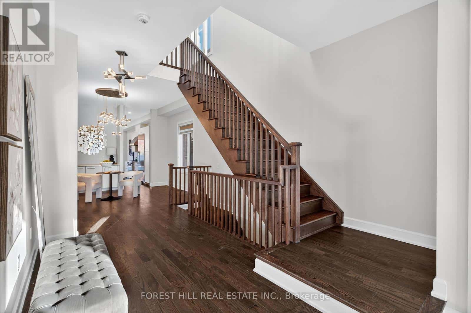 392 FARRELL ROAD — Vaughan (Patterson), Ontario - Photo 4 of 48