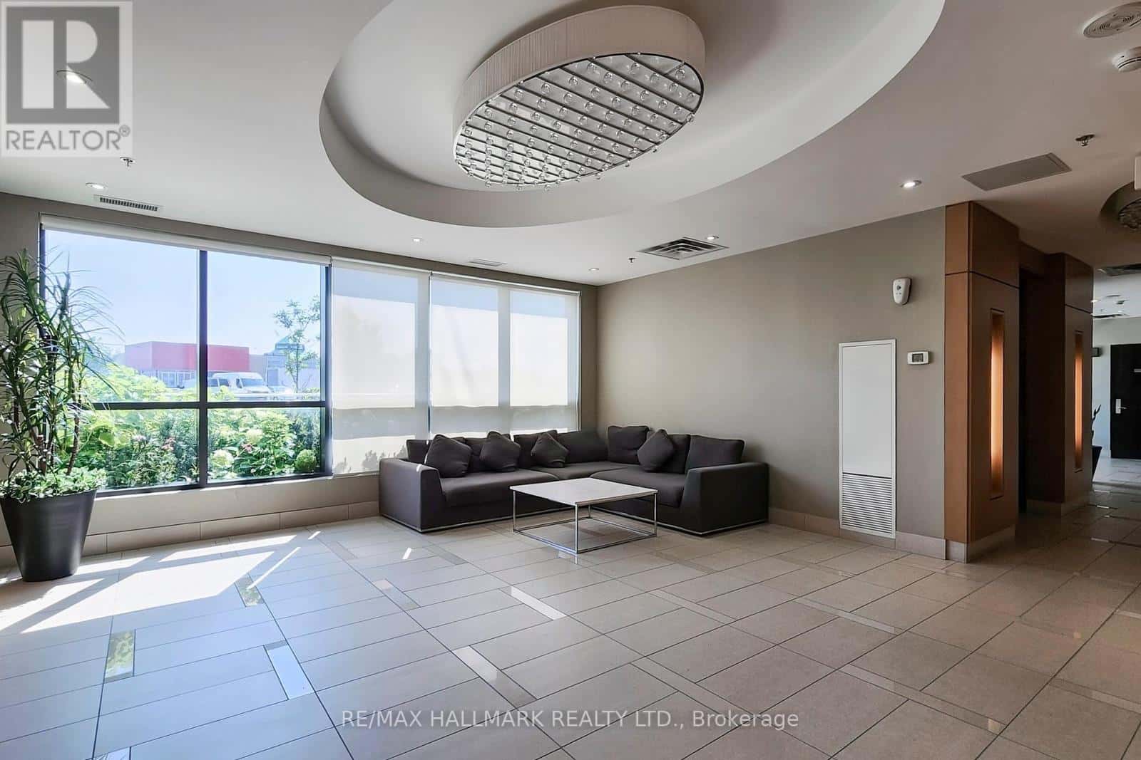 1207 - 840 QUEENS PLATE DRIVE — Toronto (West Humber-Clairville), Ontario - Photo 4 of 26