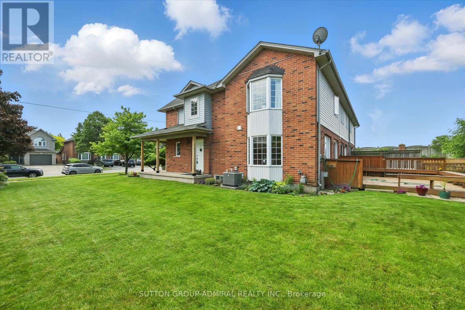 469 DEWITT ROAD — Hamilton (Stoney Creek), Ontario - Photo 4 of 49