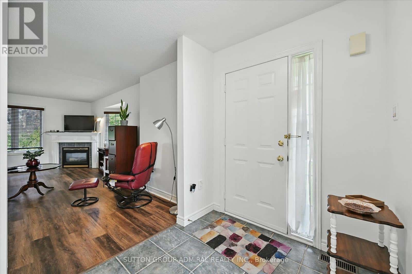 469 DEWITT ROAD — Hamilton (Stoney Creek), Ontario - Photo 5 of 49