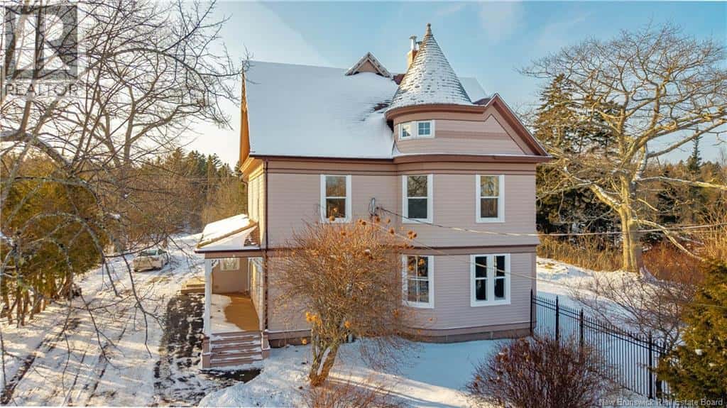 32 Campbell Hill Road — St George, New Brunswick - Photo 2 of 50