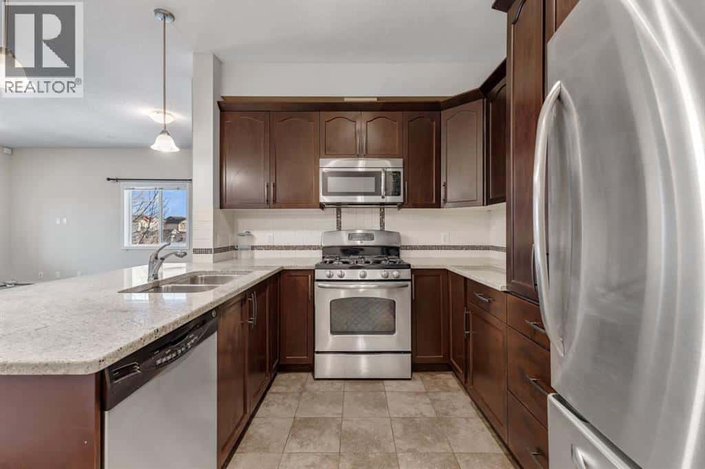 3202, 4 Kingsland Close SE — Airdrie, Alberta - Photo 5 of 30