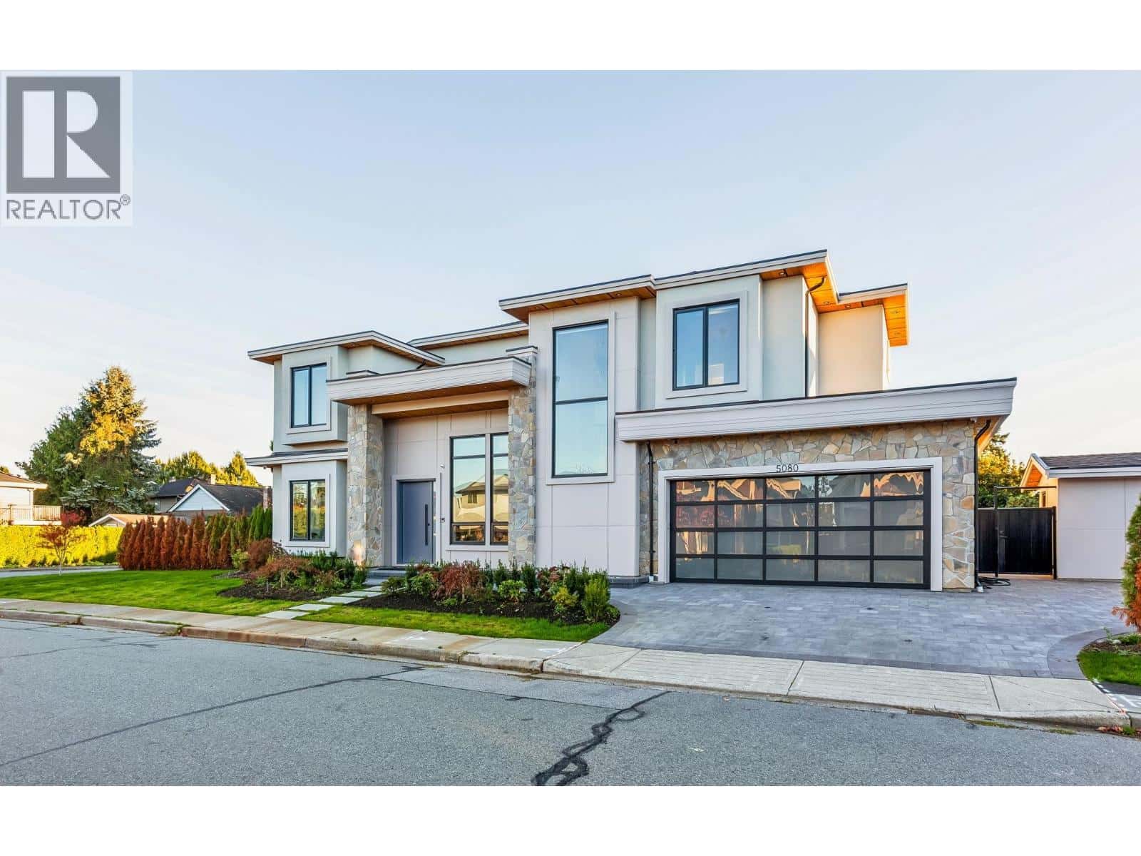 5080 MERGANSER DRIVE — Richmond, British Columbia - Photo 2 of 40