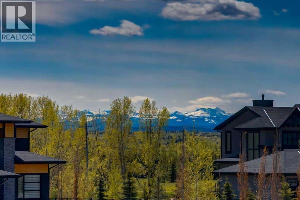 41 Damkar Drive — Rural Rocky View County, Alberta - Photo 3 of 50