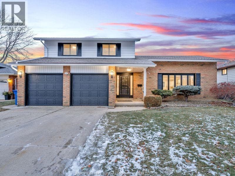 247 GEORGE CRESCENT — Belle River, Ontario - Main photo