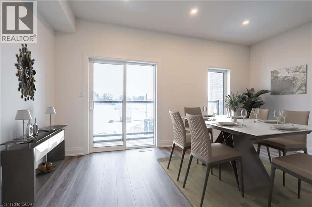 16 CLEAR VALLEY Lane — Mount Hope, Ontario - Photo 3 of 44