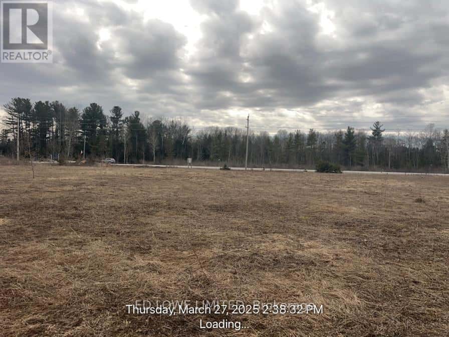 2305 CASSELL DRIVE — Springwater (Hillsdale), Ontario - Photo 3 of 9